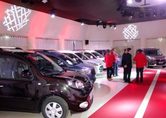 Manege_de_St_cloud-Seminaire_FIAT_1er_au_3_Avril_2015_3